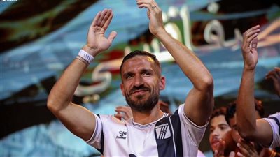 بداية باهتة وإصابة قد تنهي مسيرته، بيان من الصفاقسي التونسي بشأن إصابة علي معلول