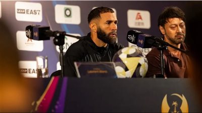 أسطورة ولكن، بنزيما يتحدث عن مواجهة رونالدو في كأس السوبر السعودي