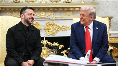 ترامب: على زيلينسكي إظهار المرونة في المفاوضات بشأن التسوية بأوكرانيا