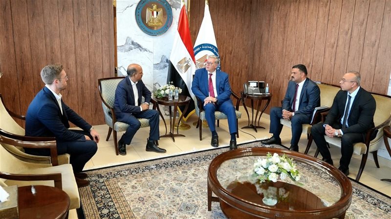 البترول، فيتو 