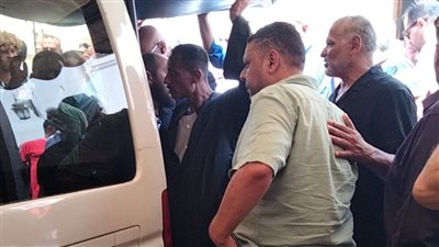 تشييع جثمان شقيقة المشير أبو غزالة من مسجد المواساة بالاسكندرية 