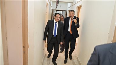 رئيس جامعة القاهرة يتفقد أعمال الصيانة والتطوير لمباني المدينة الجامعية