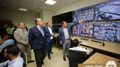 تفاصيل زيارة وزير الشئون النيابية لمستشفى الناس