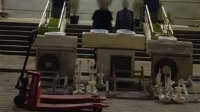 ضبط مالك مخزن وعاطل بتهمة سرقة 3 تكييفات و17 مروحة في بدر 