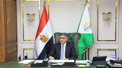 محافظ الجيزة يبحث مع 