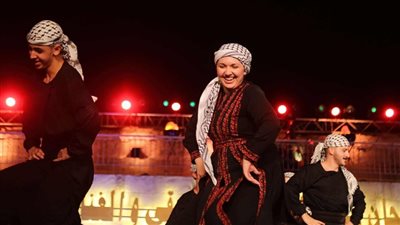 فرقة كنعان الفلسطينية تشعل أجواء القلعة بالأغاني الحماسية ومشهد الاستشهاد (فيديو وصور)