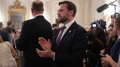 نائب ترامب يتغزل في بوتين: عقلاني وأكثر ليونة في التواصل عكس ما يشبهه الإعلام الأمريكي