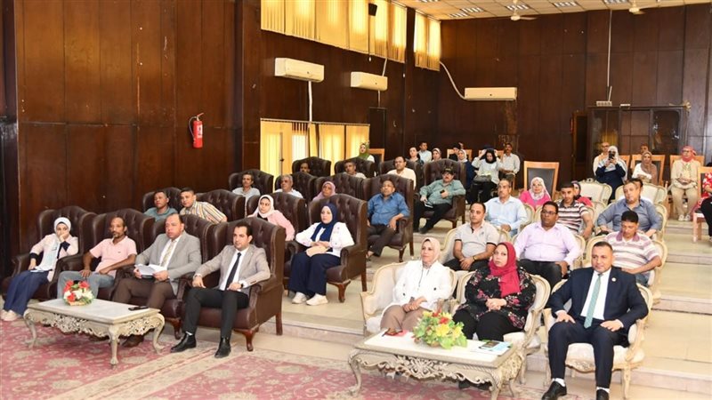 ندوة، فيتو