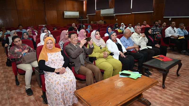 ملتقى كلية التربية،