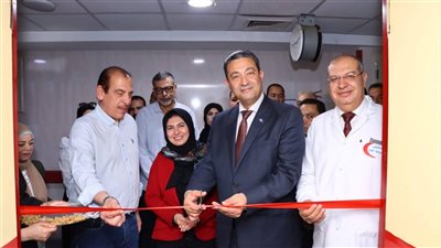 المحافظ ونائب وزير الصحة يفتتحان جهاز تفتيت حصوات الكلى بمستشفى دمياط العام 