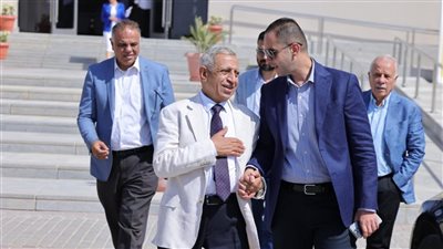 الصحة: تخصيص برامج تدريبية لرفع كفاءة العاملين لتأهيل واختيار القيادات