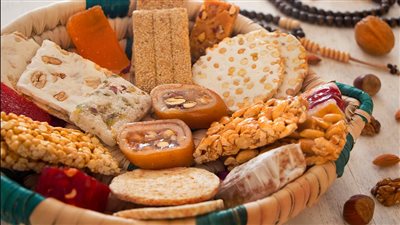 زيادة 25% في أسعار حلوى المولد النبوي.. أصغر علبة في محلات «البراندات» بـ 150 جنيهًا.. وتوقعات بانخفاض المبيعات لهذه الأسباب