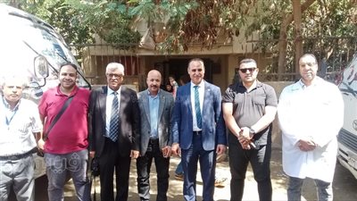الكشف على 1314 مريضًا في قافلة طبية بالفشن في بني سويف