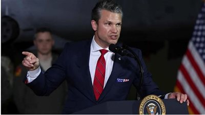 تعرف على سبب الاجتماع المفاجئ لوزير الدفاع الأمريكي 