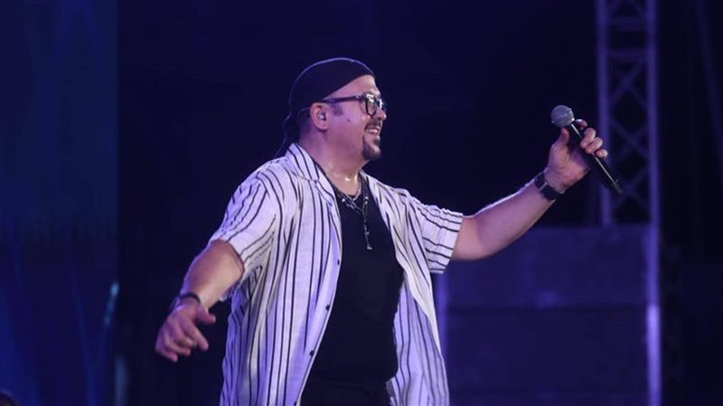هشام عباس، فيتو 