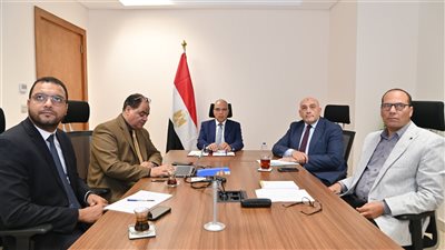 الري تبدأ استلام أراضي طرح النهر من هيئة التعمير 