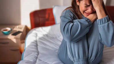  دراسة: البكاء يساعد في تخفيف التوتر وتحسين المزاج ومواجهة الضغوط النفسية 