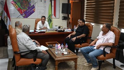 رئيس جهاز العاشر يتابع مع 