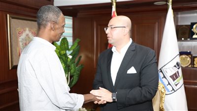 محافظ بني سويف: عامل مزلقان السادات يجب أن يكون قدوة للجميع في الشجاعة واليقظة