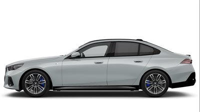 بـ 4.650 مليون جنيه، BMW تطلق أسعار ومواصفات سيارتها M Sport