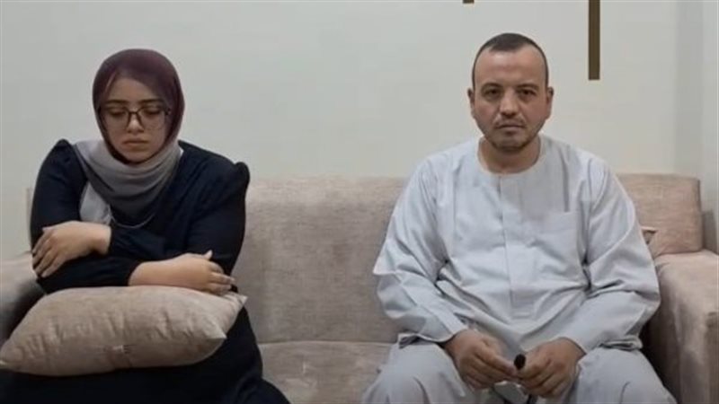 والد الطالبة عائشة