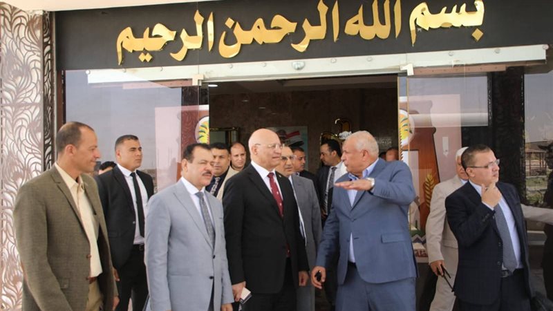 لقاء محافظ الوادي