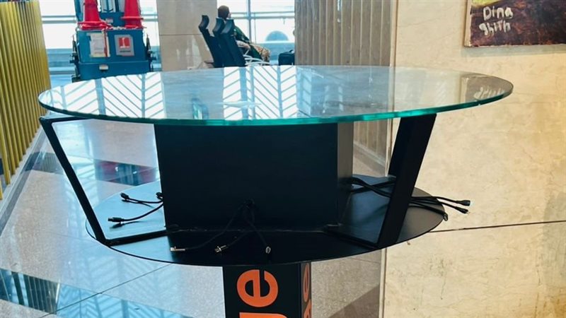 مطار القاهرة، فيتو