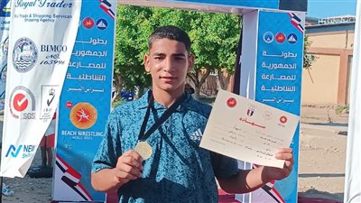 أسيوط تحصد 5 ميداليات ببطولة الجمهورية للمصارعة بالمشروع القومي (صور)