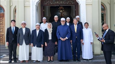 7 رسائل من المفتي خلال لقائه نخبة من علماء تايلاند في أقدم مسجد بالمملكة 