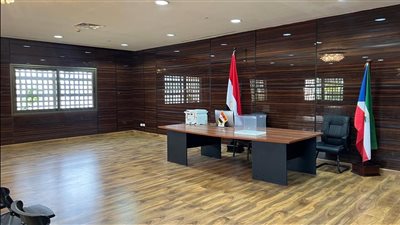 11 لجنة بأفريقيا تستقبل الناخبين المصريين في جولة الإعادة لانتخابات الشيوخ (صور) 