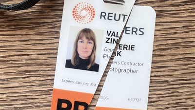  لتواطؤ الوكالة مع الدعاية الصهيونية، مصورة صحفية تستقيل من عملها في رويترز