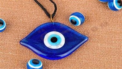 ما المقصود بالحسد، وحكم طلب الرقية الشرعية من الصالحين للعلاج؟