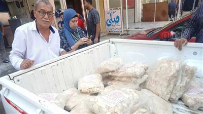 ضبط 3 أطنان دقيق مجهول المصدر و144 كيلو دجاج فاسد ببورسعيد