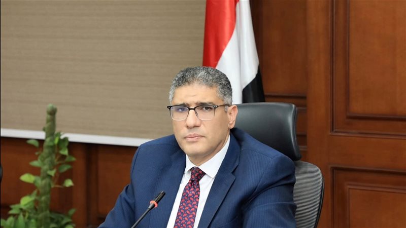 محافظ الجيزة 