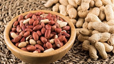 الفول السوداني، لصحة قلبك ودماغك لكن احذر الإفراط