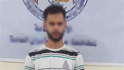 ينتحل صفة موظف خدمة عملاء البنك، سقوط عنصر إجرامي تخصص في النصب على المواطنين بالمنيا