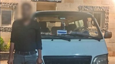 ضبط قائد ميكروباص ظهر في فيديو يقود برعونة بمطروح 