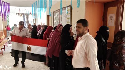 المرأة الواحاتية تتصدر المشهد الانتخابي بجولة إعادة الشيوخ في الوادي الجديد