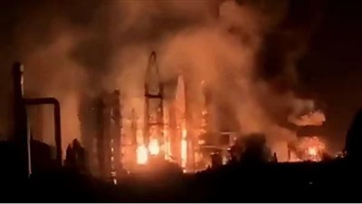 هجوم أوكراني ضخم على مصفاة للنفط في سامارا جنوبي روسيا (فيديو) 
