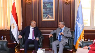 محافظ الإسكندرية يستقبل وزير العمل لبحث التعاون في ملفات التدريب والتشغيل