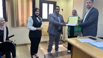 صحة الدقهلية تكرم صيادلة وحدات الغسيل الكلوي بالمديرية 