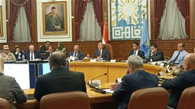 تعليم القاهرة: صيانة 20 ألف مقعد استعدادا للعام الدراسي الجديد 