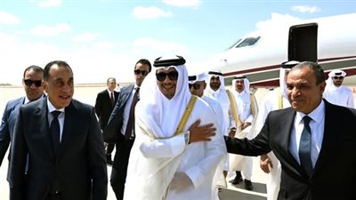 رئيس الوزراء يبحث مع نظيره القطري مجالات التعاون المشترك والقضية الفلسطينية 