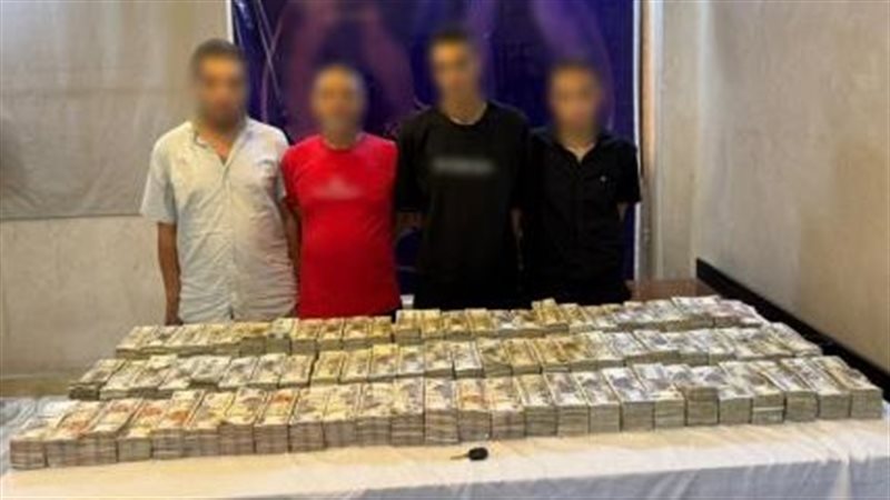 ضبط 4 متهمين بسرقة