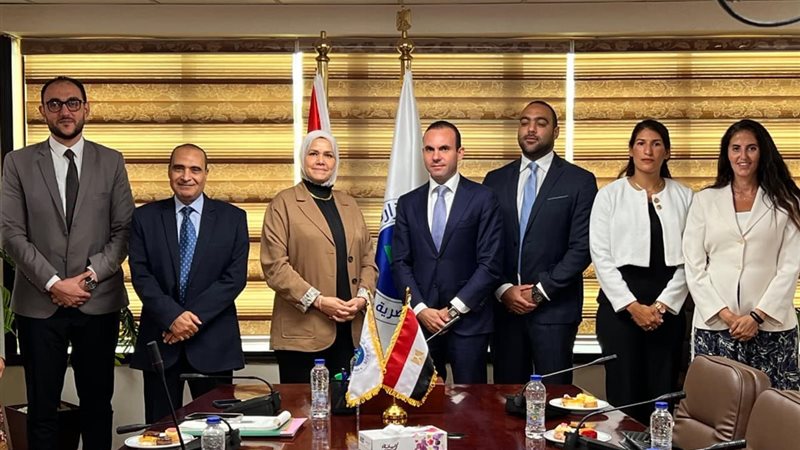 لقاء رئيس مصلحة الضرائب
