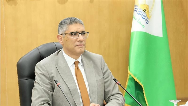 محافظ الجيزة 