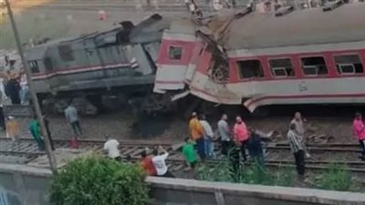 بالأسماء، إصابة 4 أشخاص في تصادم قطار وجرار بالإسكندرية