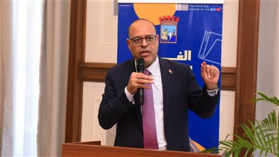 وزير العمل: القانون الجديد يحقق الأمان الوظيفي ويشجع على الاستثمار