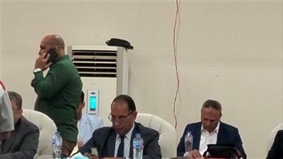 بدء عمليات الفرز بمقر اللجنة العامة بجولة الإعادة بانتخابات مجلس الشيوخ بالإسماعيلية 2025 (صور) 