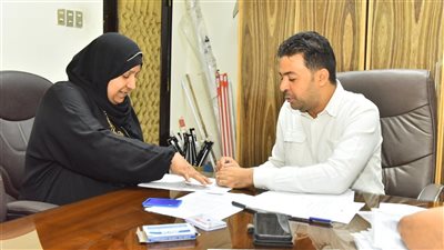 محافظ أسيوط: صرف تعويضات لـ 259 أسرة من أهالي مساكن الإيواء بعرب المدابغ